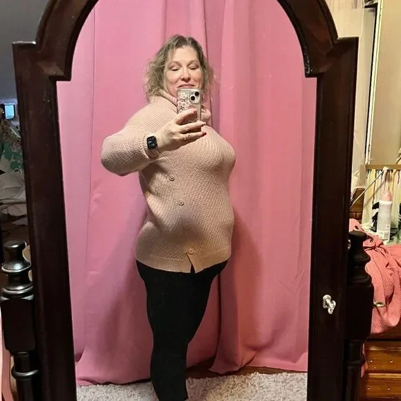 St. Johns Bay SMALL Pink Sweater "Fits Like A Large" - Picture 4 of 11